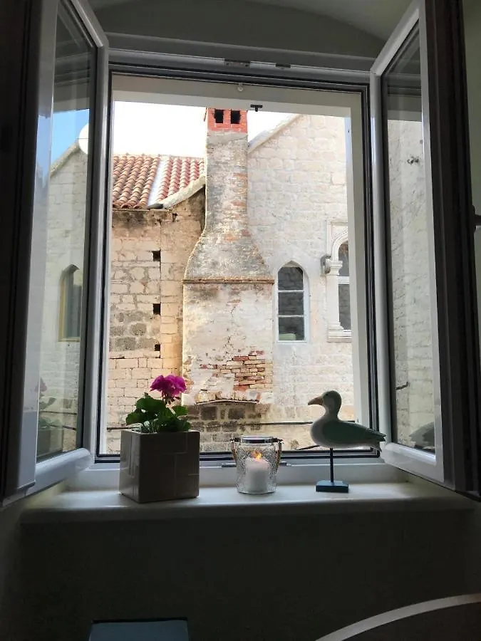 Old Town Apartments Trogir Croatia